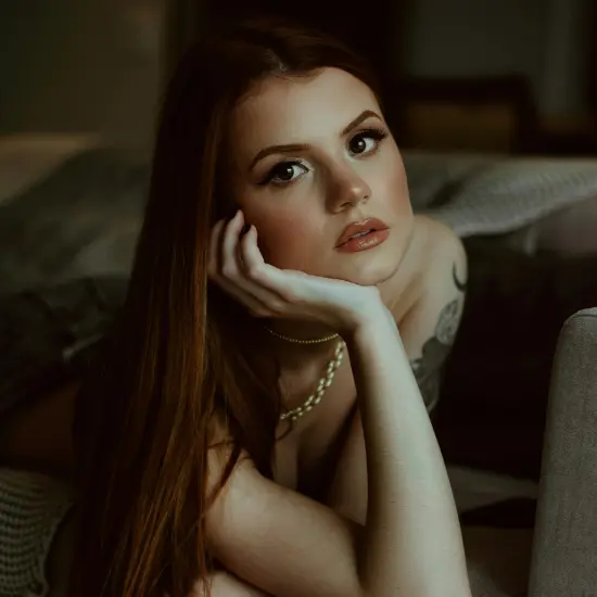 Soft makeup application with a polished touch
